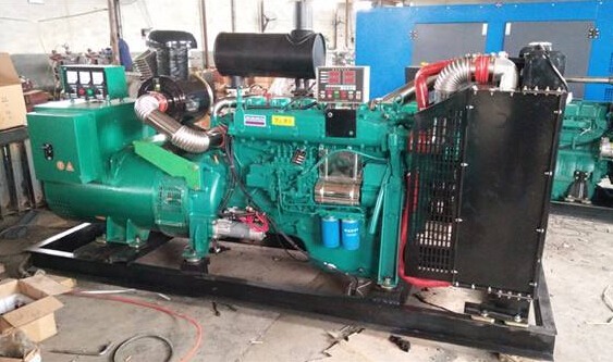 周口潍柴二手发电机大型柴油发电机组